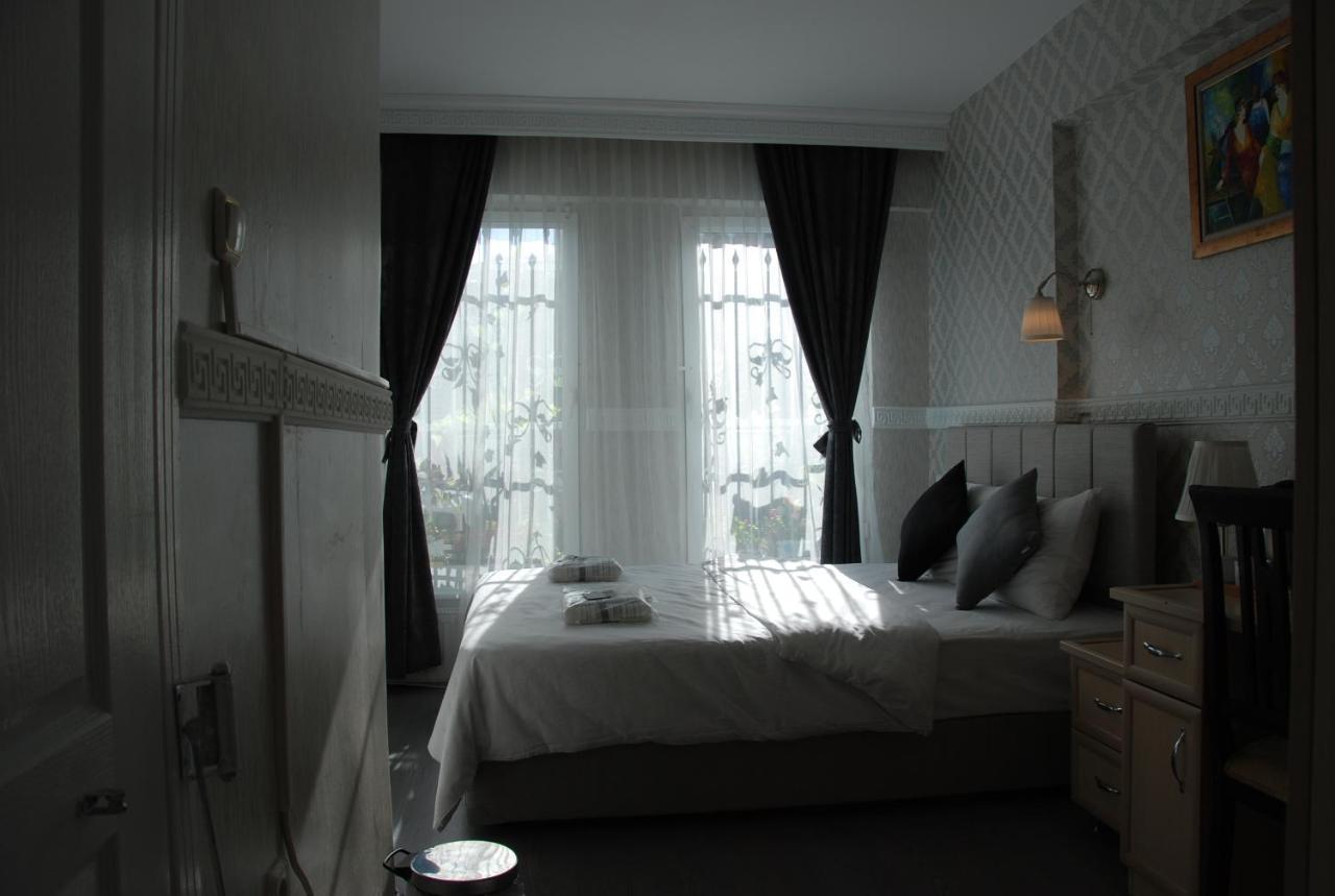 Antik Sofia Hotel Istanbul Exterior photo
